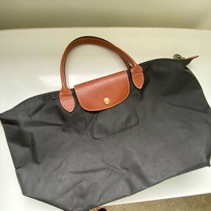 Black, short handle Longchamp